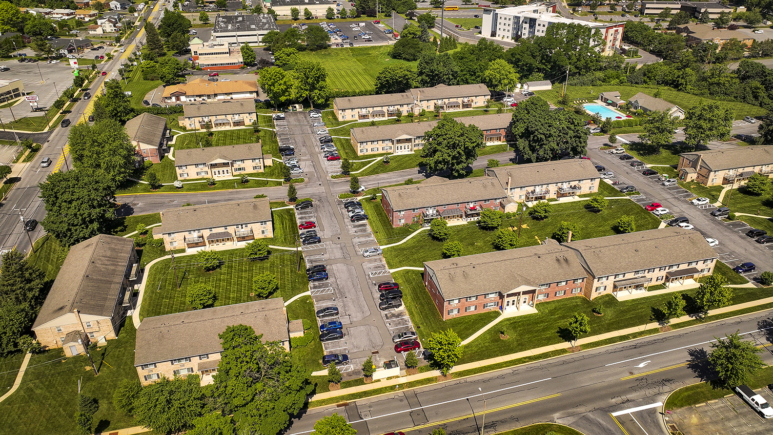 Woodland Plaza Apartments