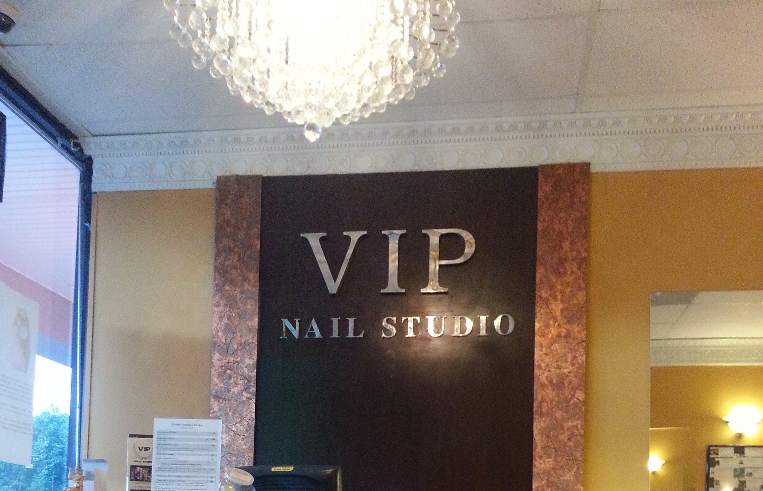 VIP NAIL STUDIO