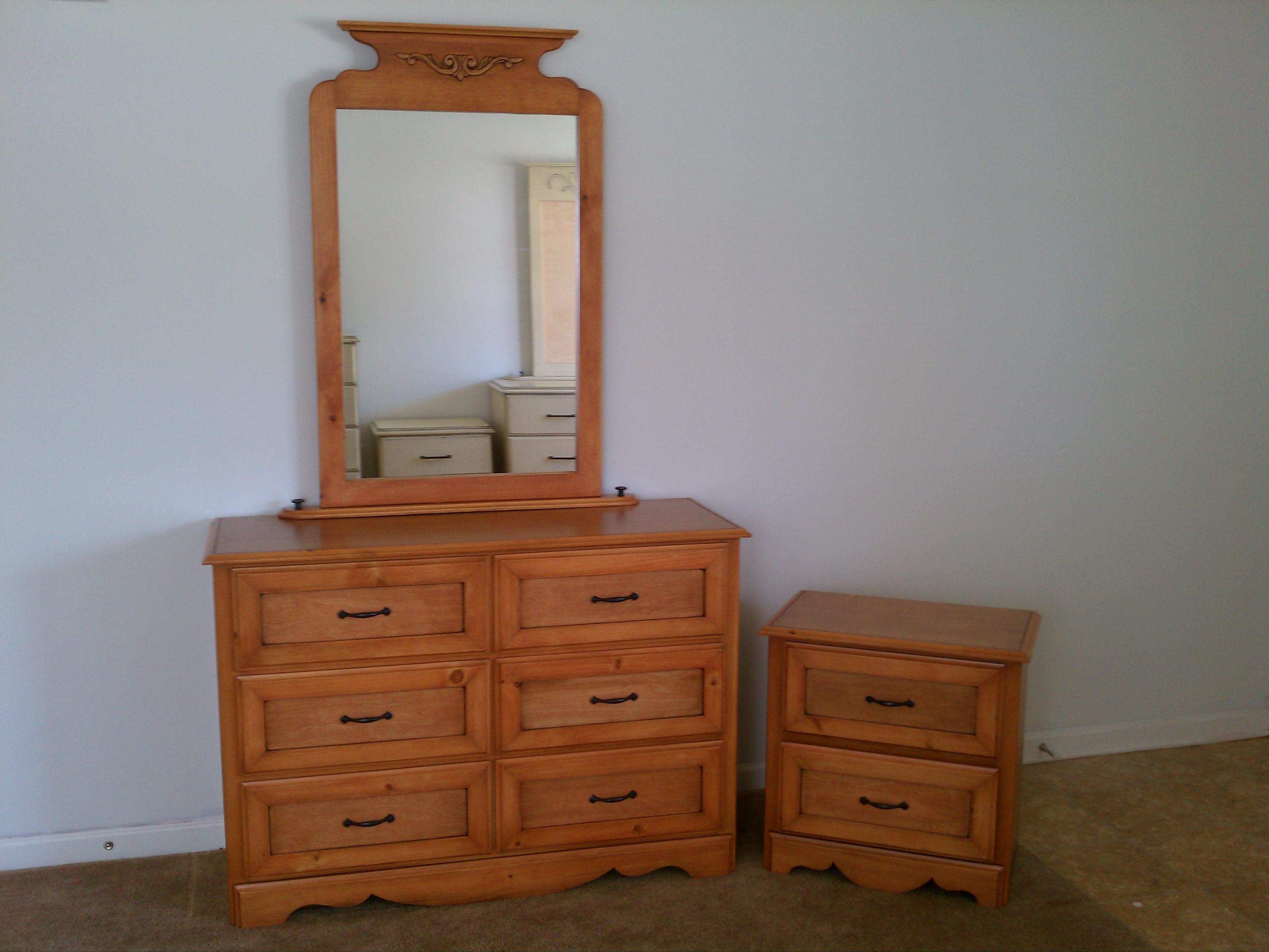 Dresser nightstand