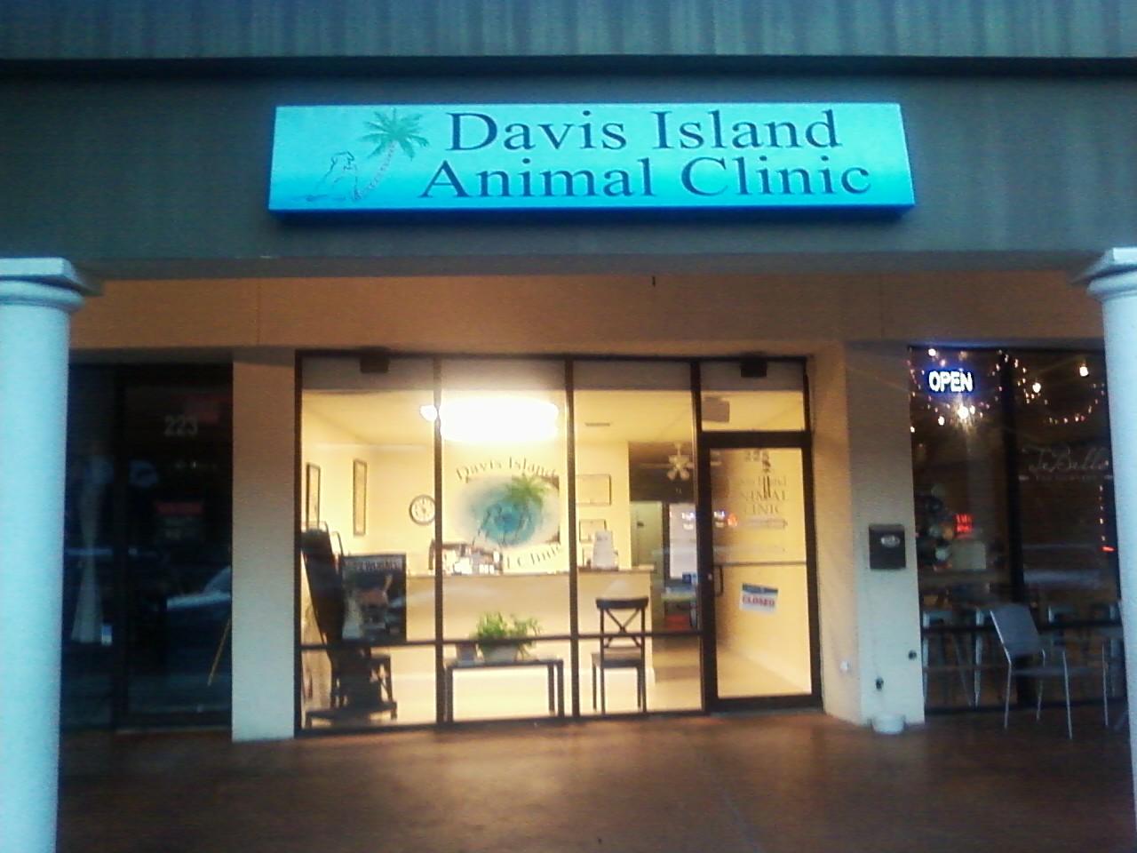 The Davis Island Animal Clinic