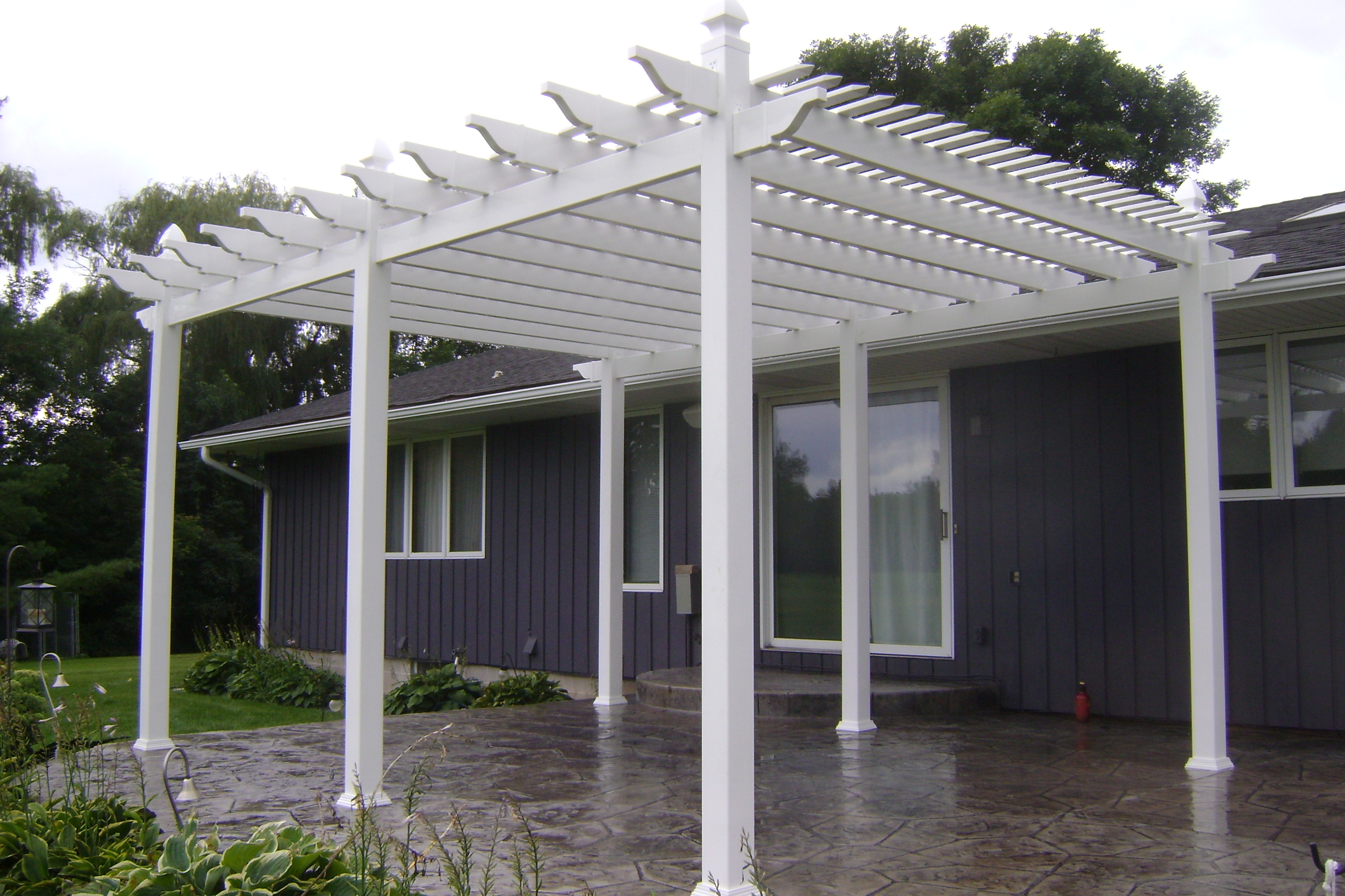 vinyl pergola