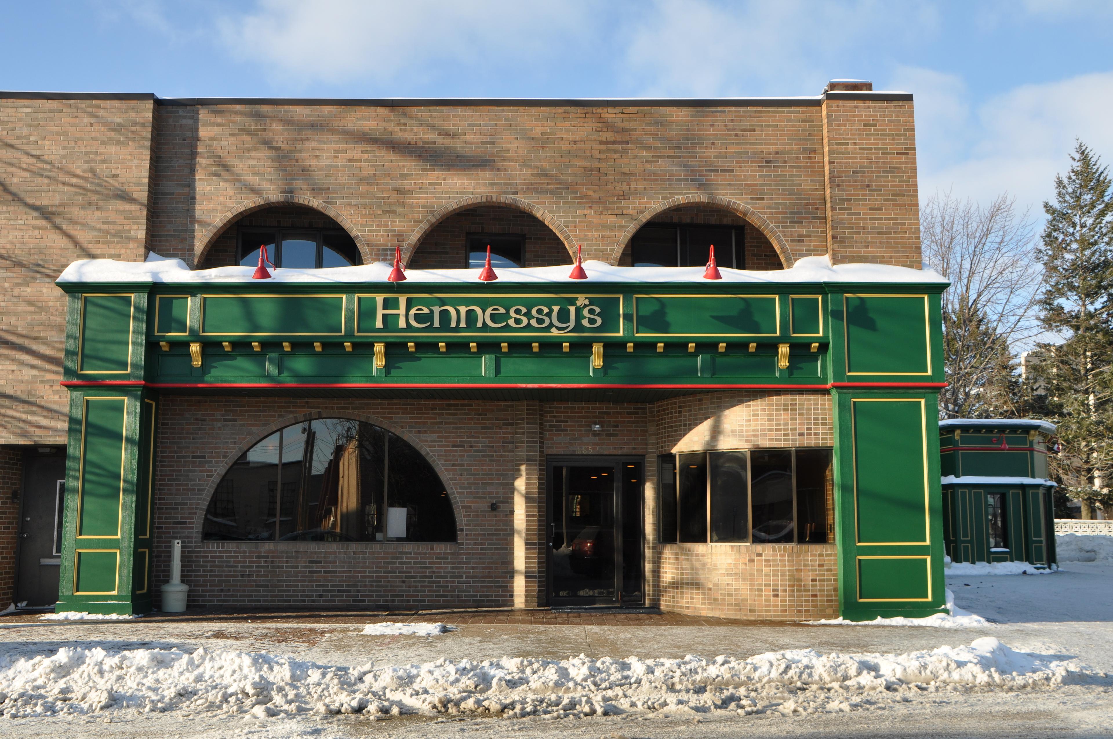 Hennessy's Irish Pub & Restaurant