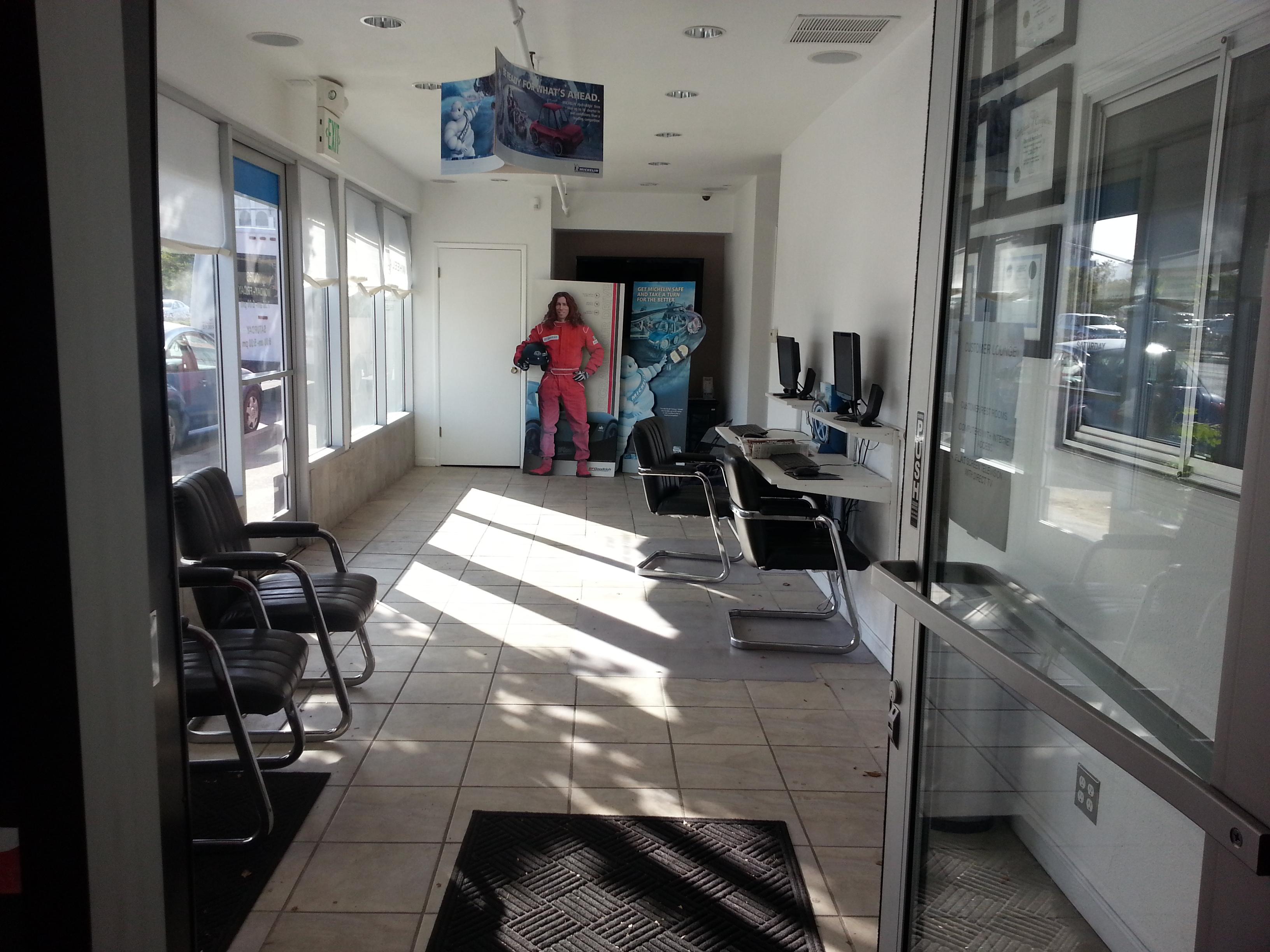 California Auto Center Auto Mechanic Shop Millbrae CA Customer Waiting Area