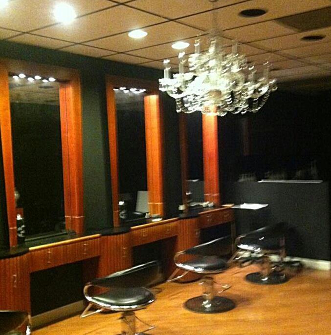 Salon Euphoria