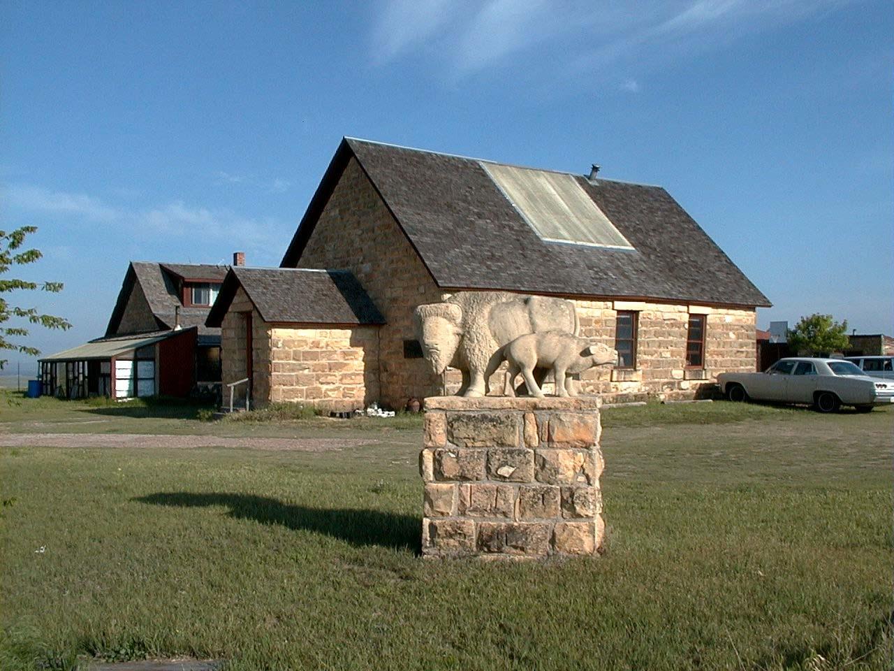 Keystone Gallery & Buffalo with Calf Sculpture