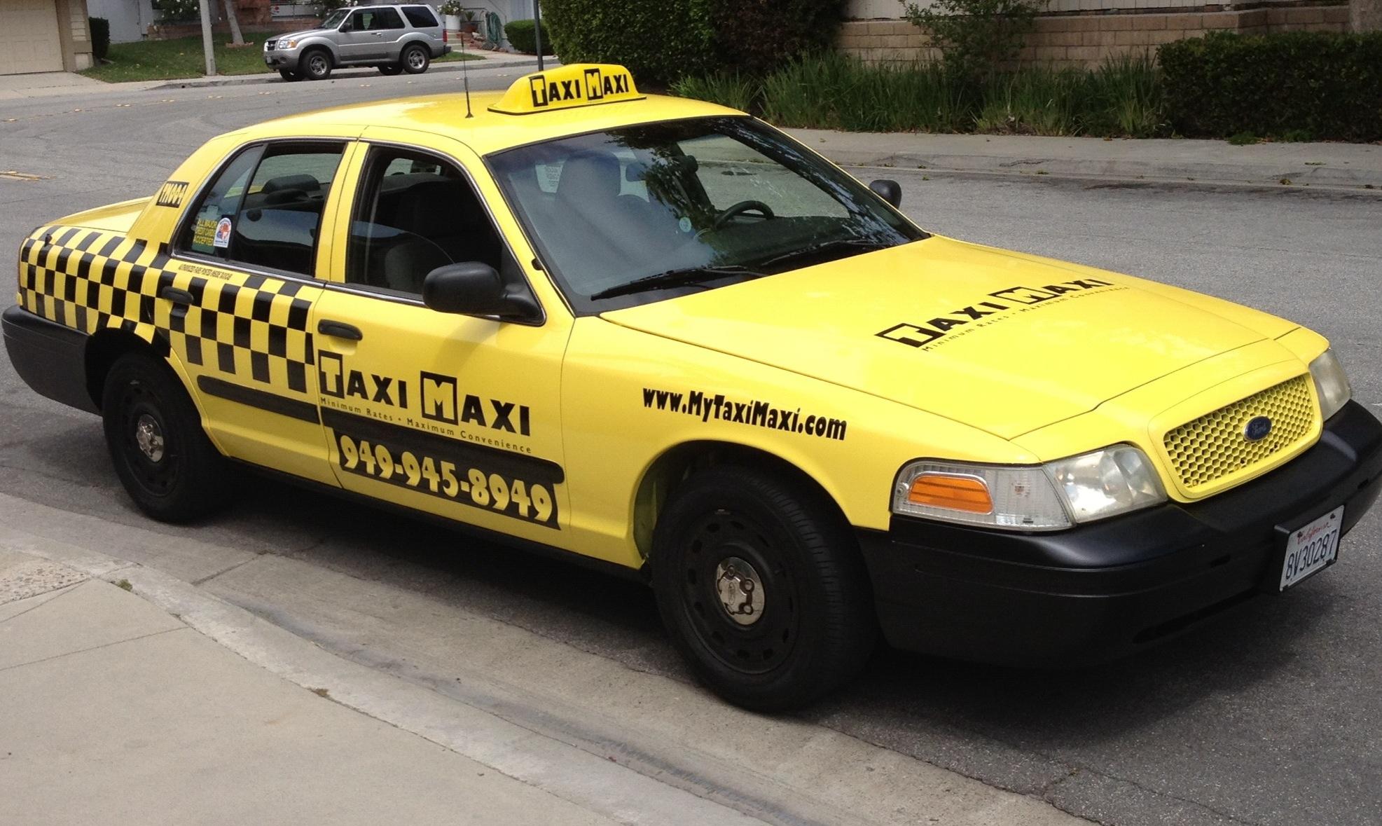 Taxi Maxi ford crown victoria