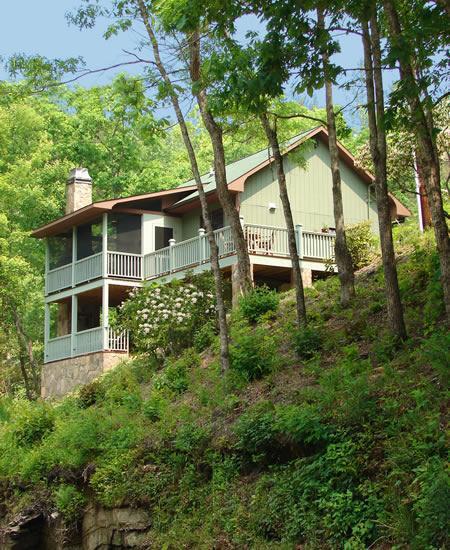 The Luxury Riverfront FISHING COTTAGE  at Trout House Falls