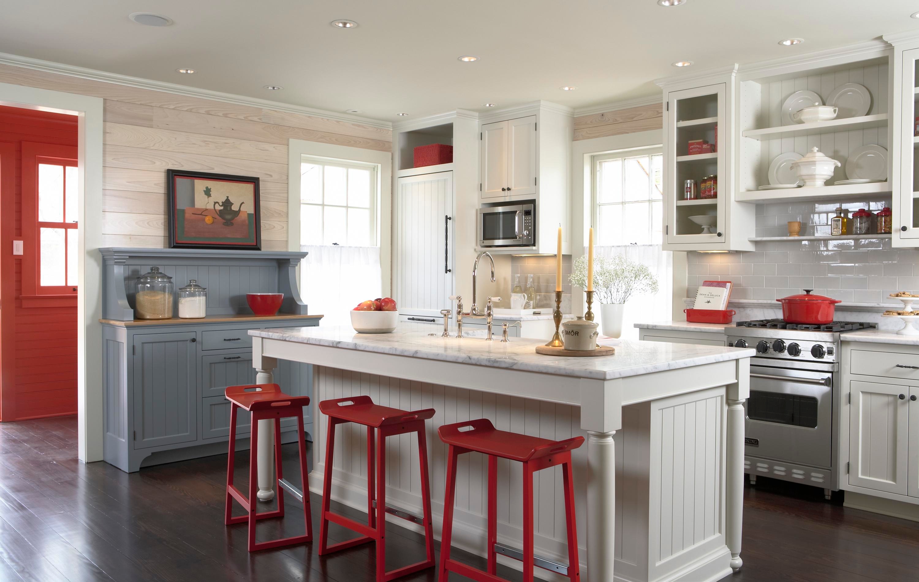 Historic Cottage Style Kitchen Remodel and Addition in Minneapolis