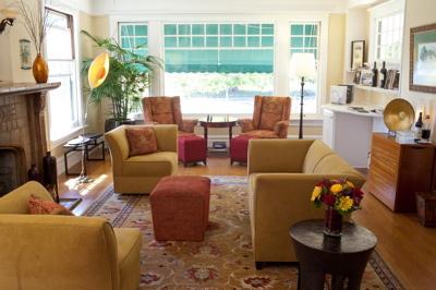 Historic Inn Foyer and Living Room