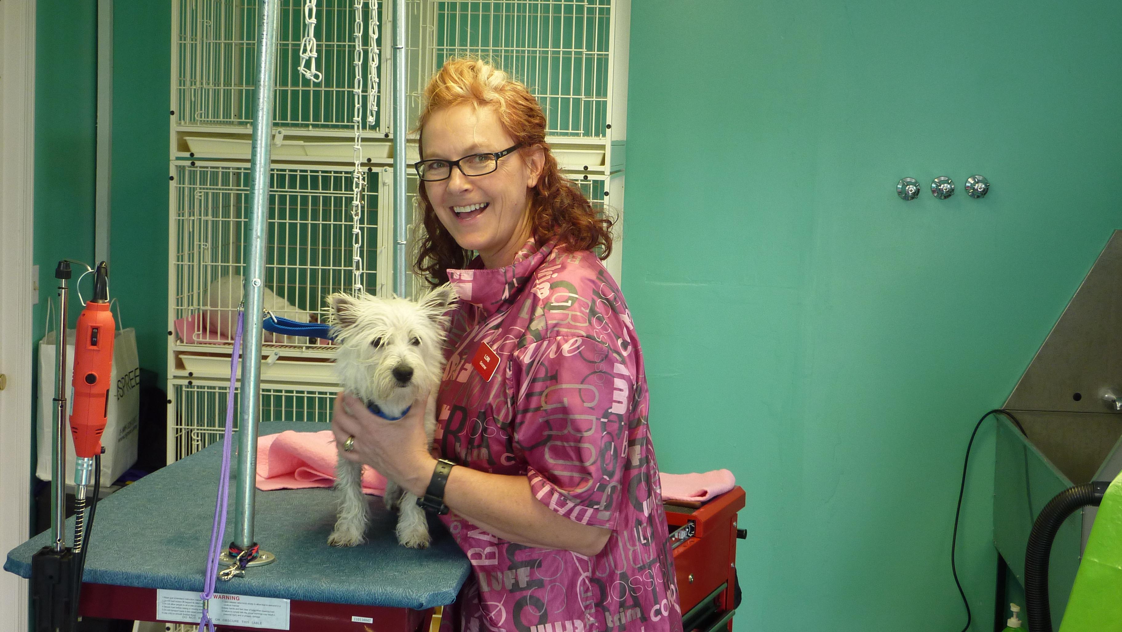 Groomer Lori Tarnowski-Hannah