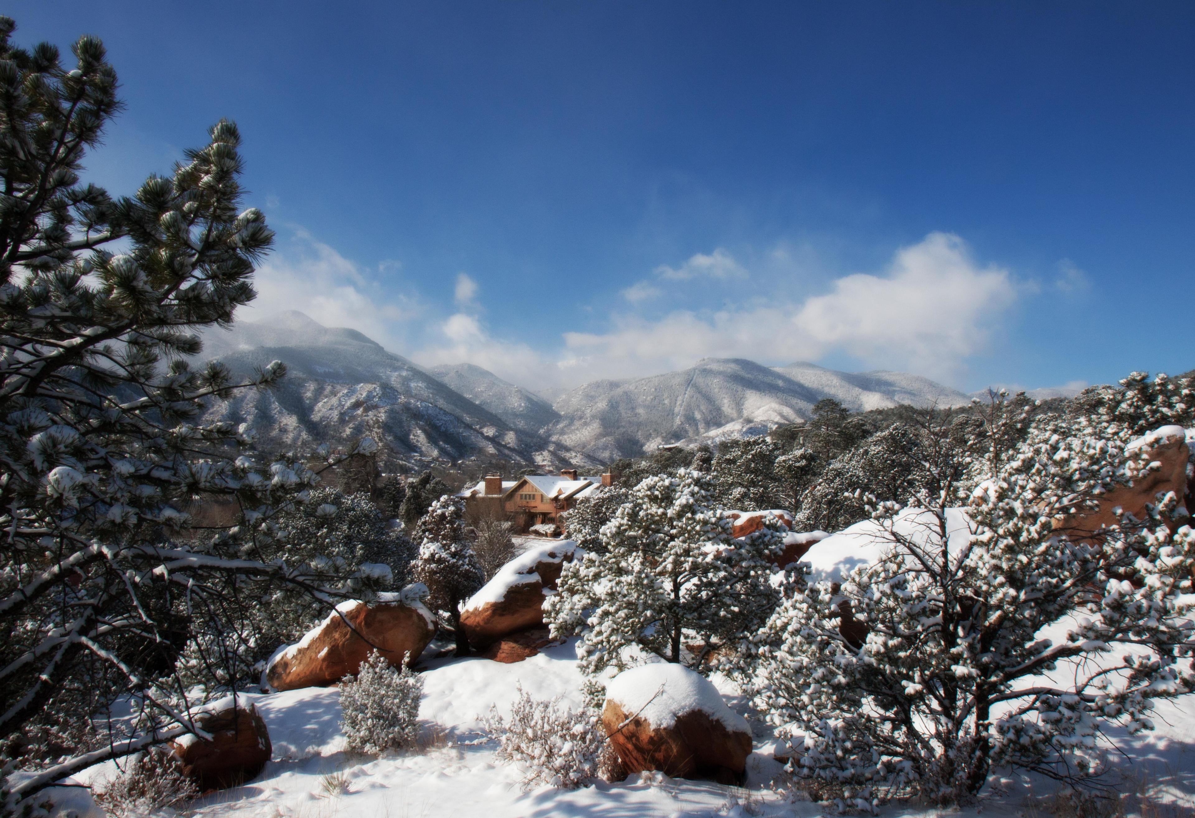 Winter Wonderland at Rockledge Country Inn and the Pikes Peak Region