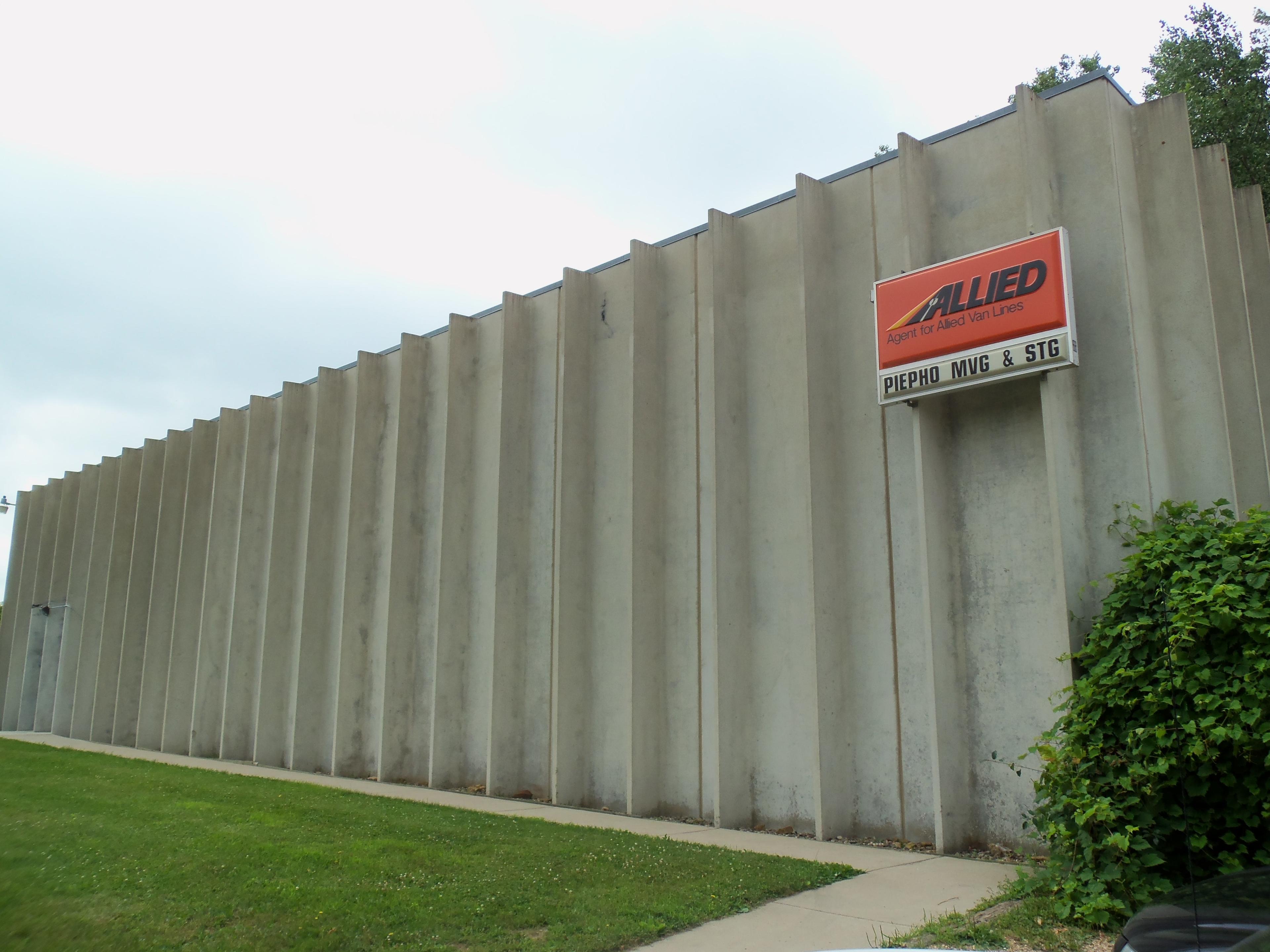 Piepho Moving Mankato Office