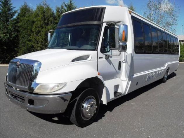 Limo Bus 703-212-2032