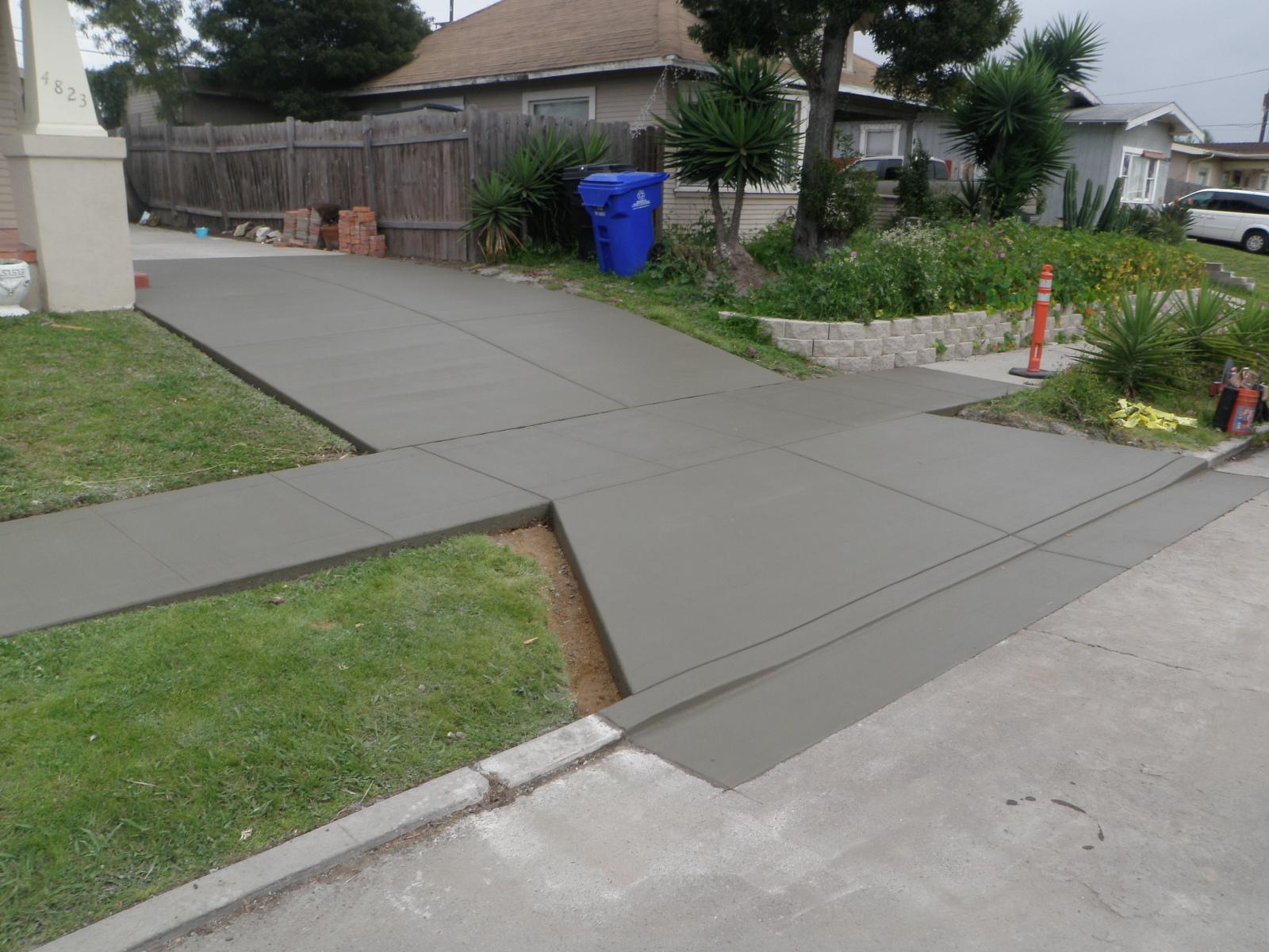 Concrete Driveway, City Sidewalk and Approach