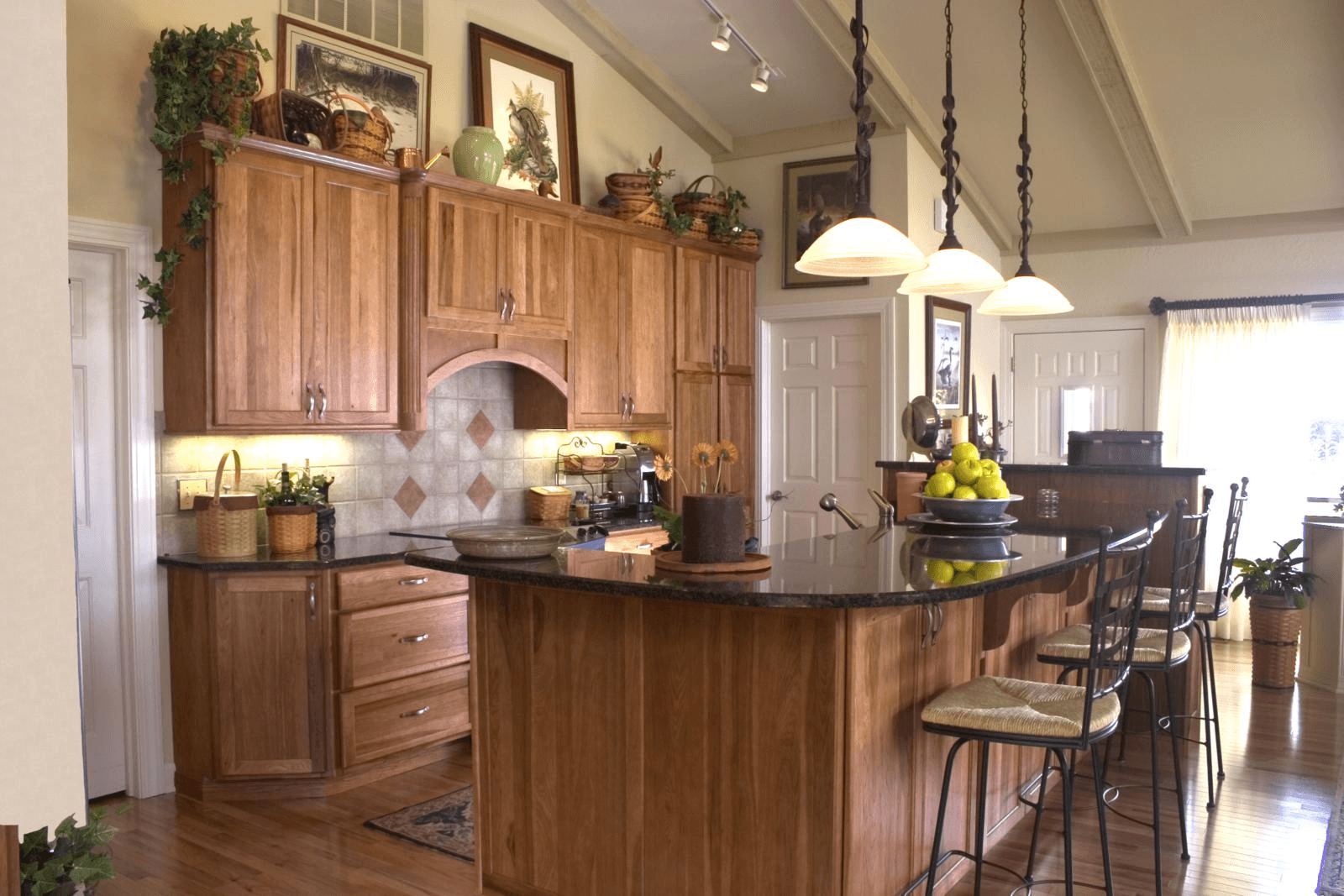 Kitchen cabinet refacing