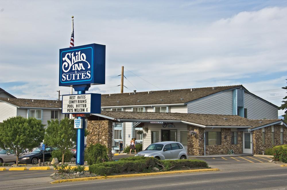 Shilo Inns Helena Front View