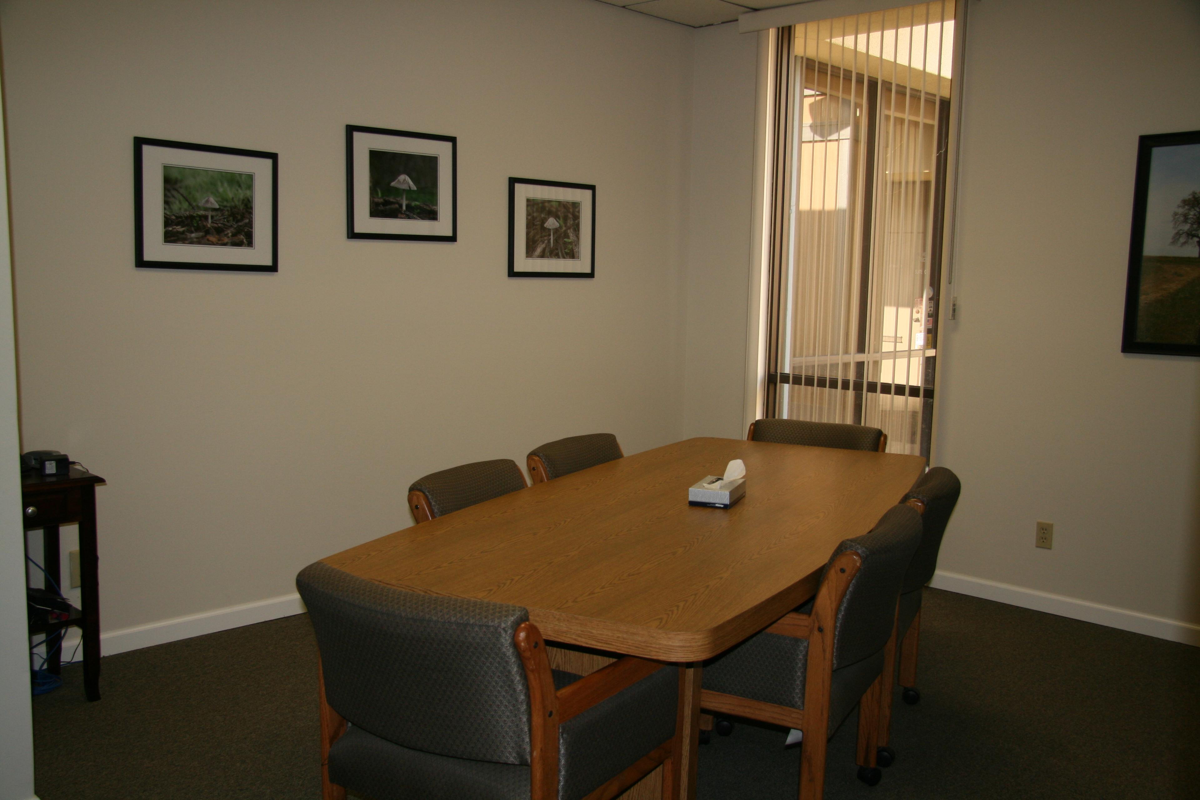 4 Conference Rooms