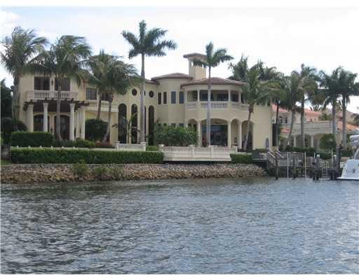 Admirals Cove Yachting Communitie