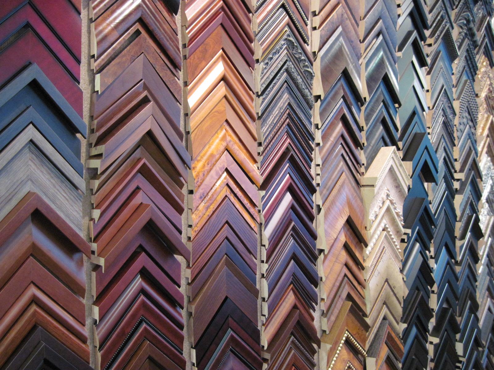 Hundreds of Frame Mouldings