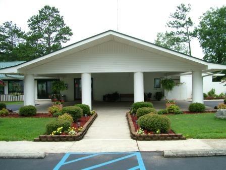 LakeShore Inn & Marina