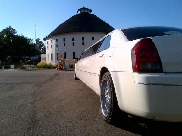 Chrysler 300 at the Round Barn Winery in Michigan