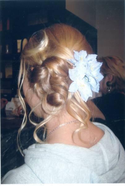 DW Design Style Salon provides special events, wedding styling, up-do's, and more.