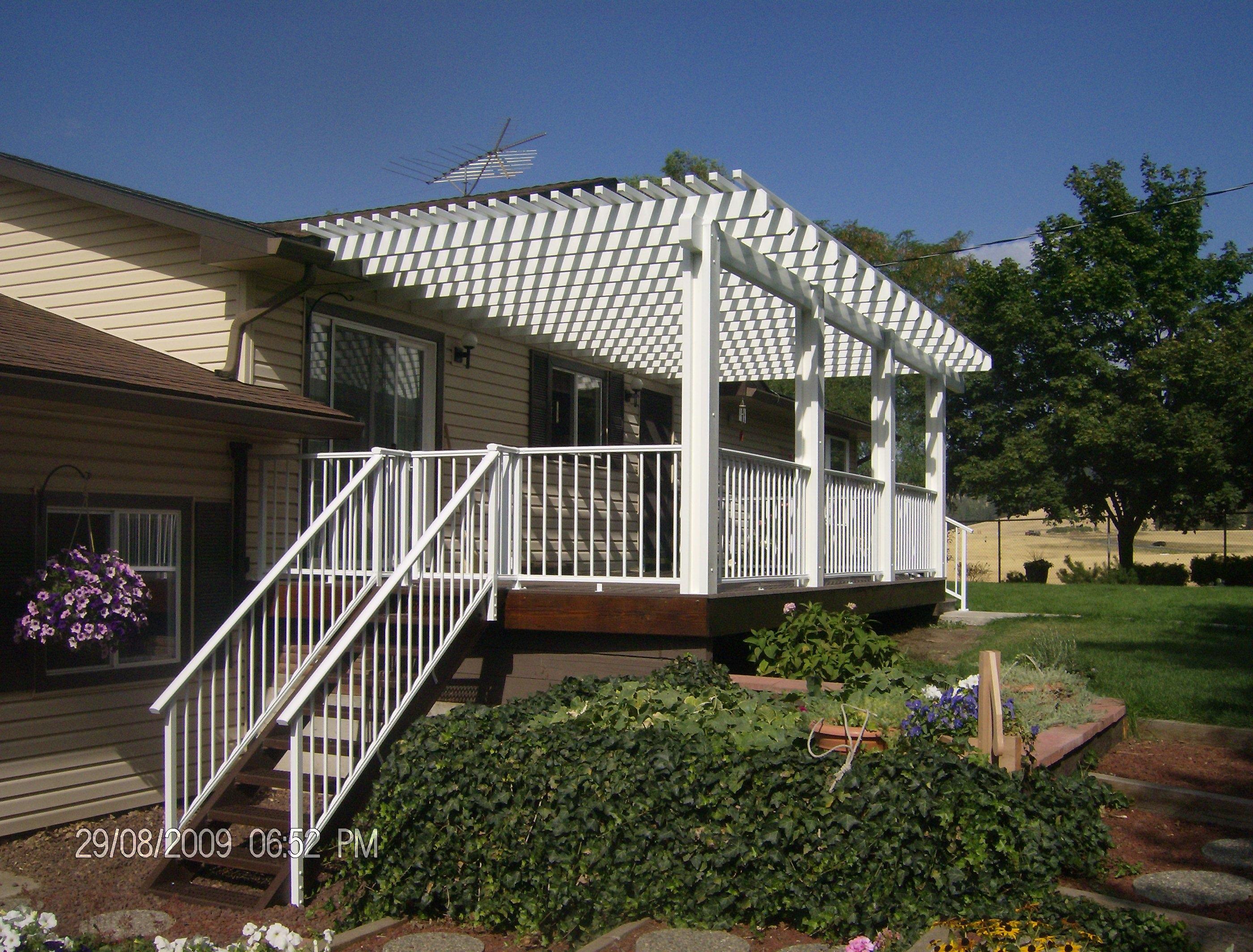 Pergola shade cover