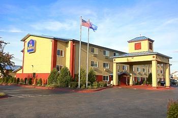 Welcome to the Best Western PLUS Shakopee Inn!