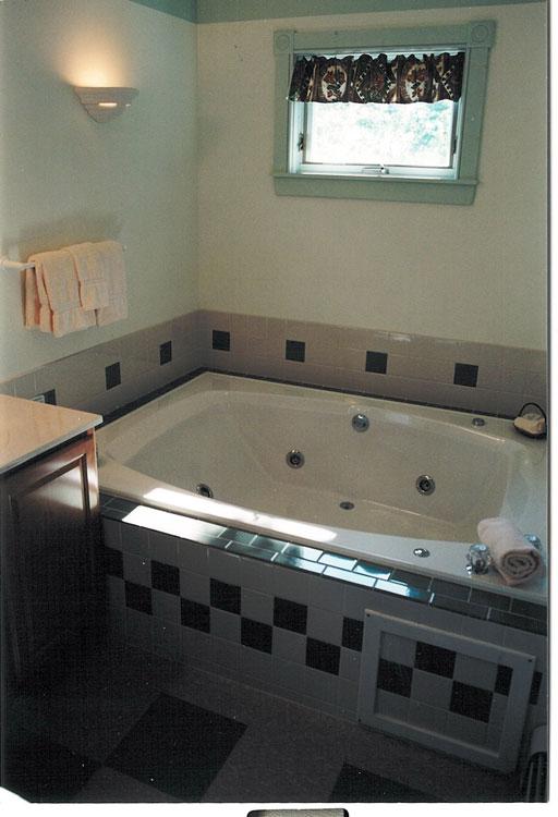 Huge Double whirlpool tub in guest room #8.