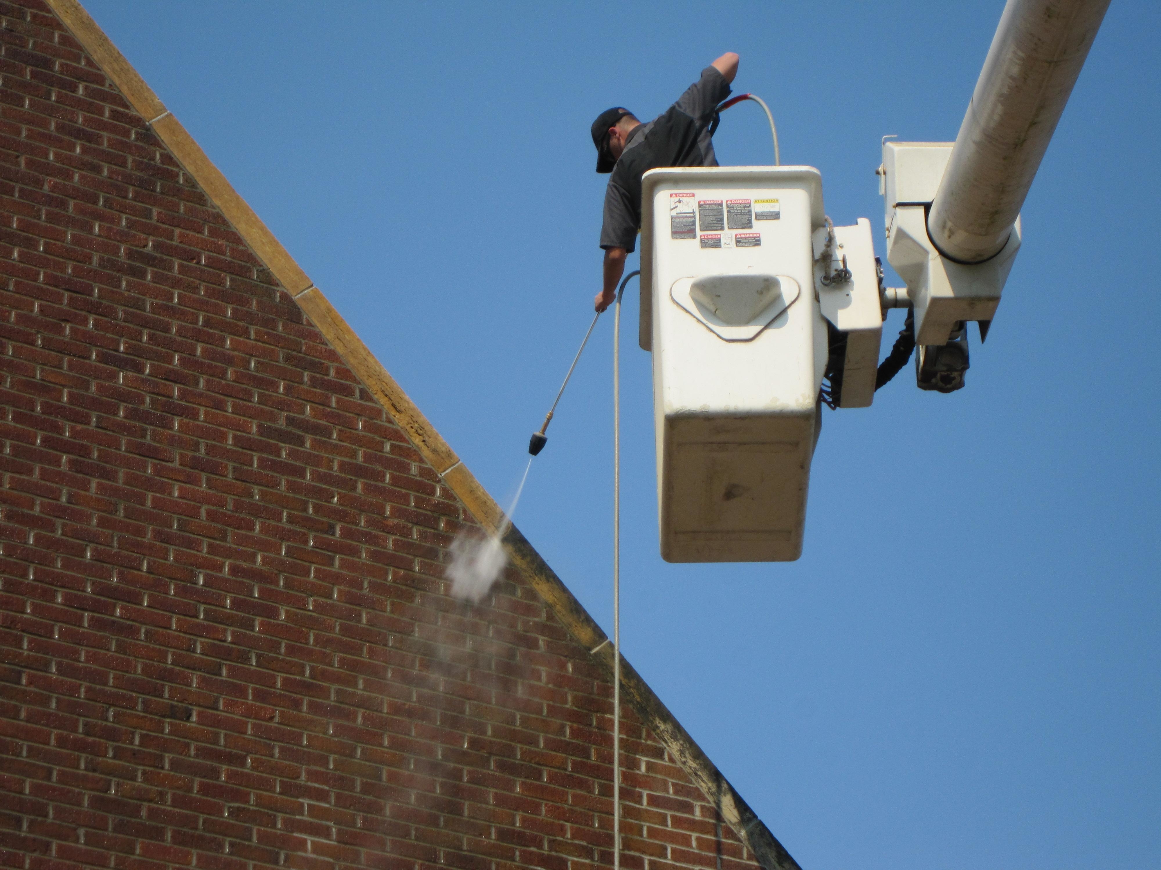 Brick & Limestone Cleaning