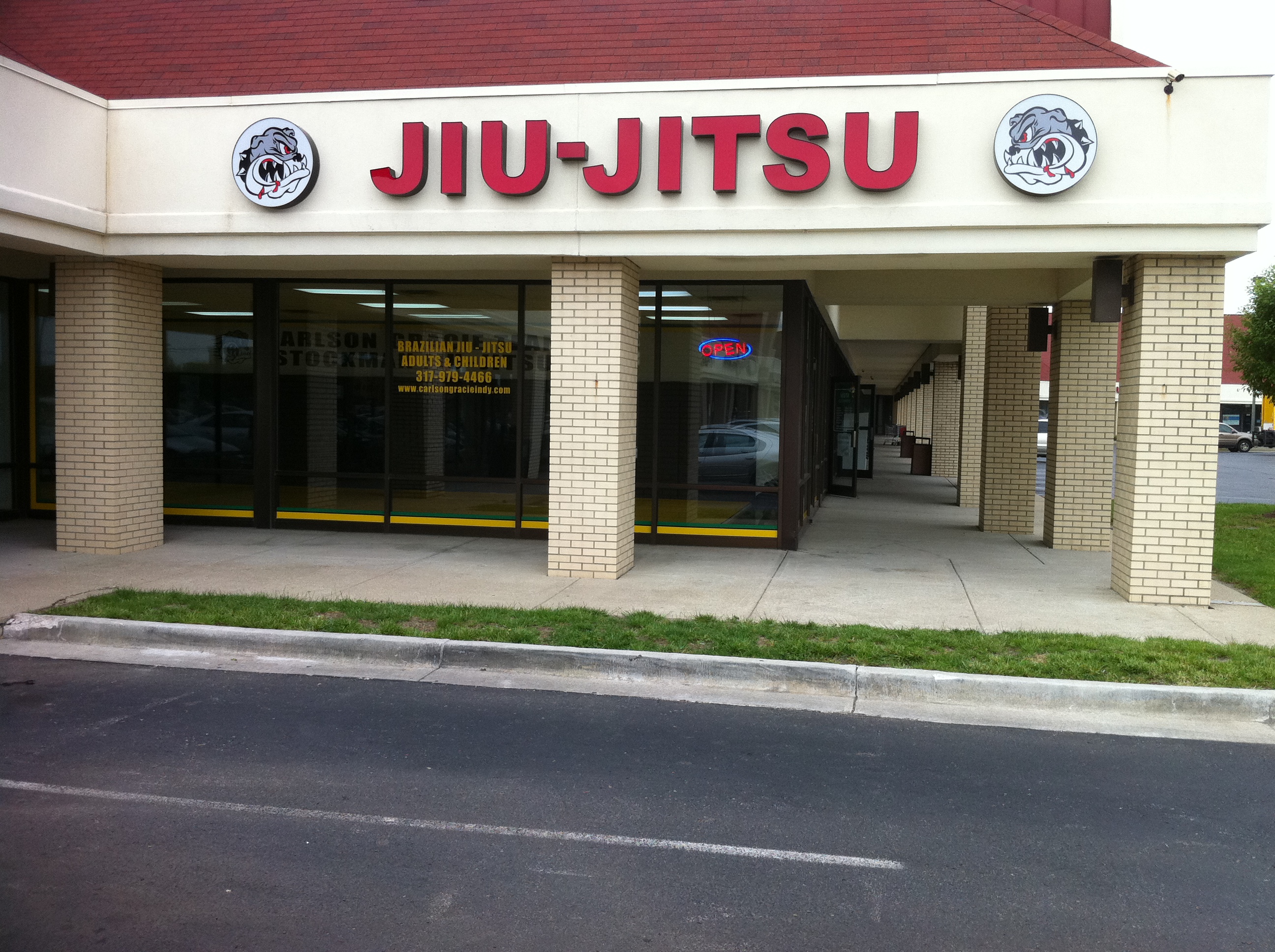 Carlson Gracie Indianapolis Jiu Jitsu storefront