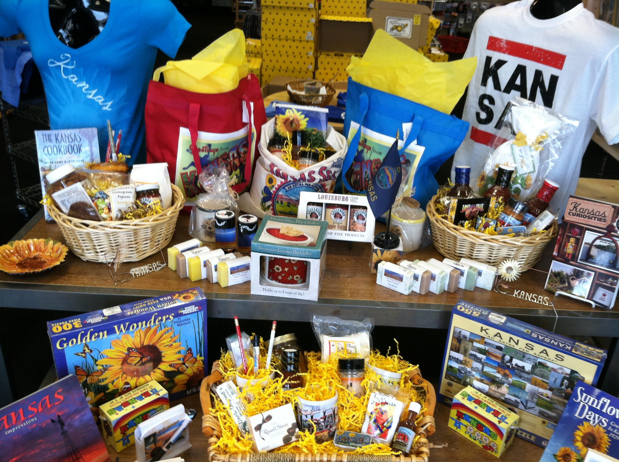 We also carry Wizard of Oz memorabilia and BBQ gift sets! Dorothy T-shirts, To-to figurines and regional Kansas gifts and souvenirs!