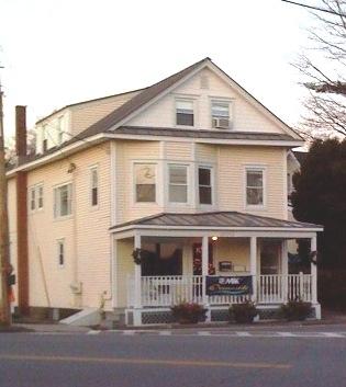 Corner of Shore Road and Route 77