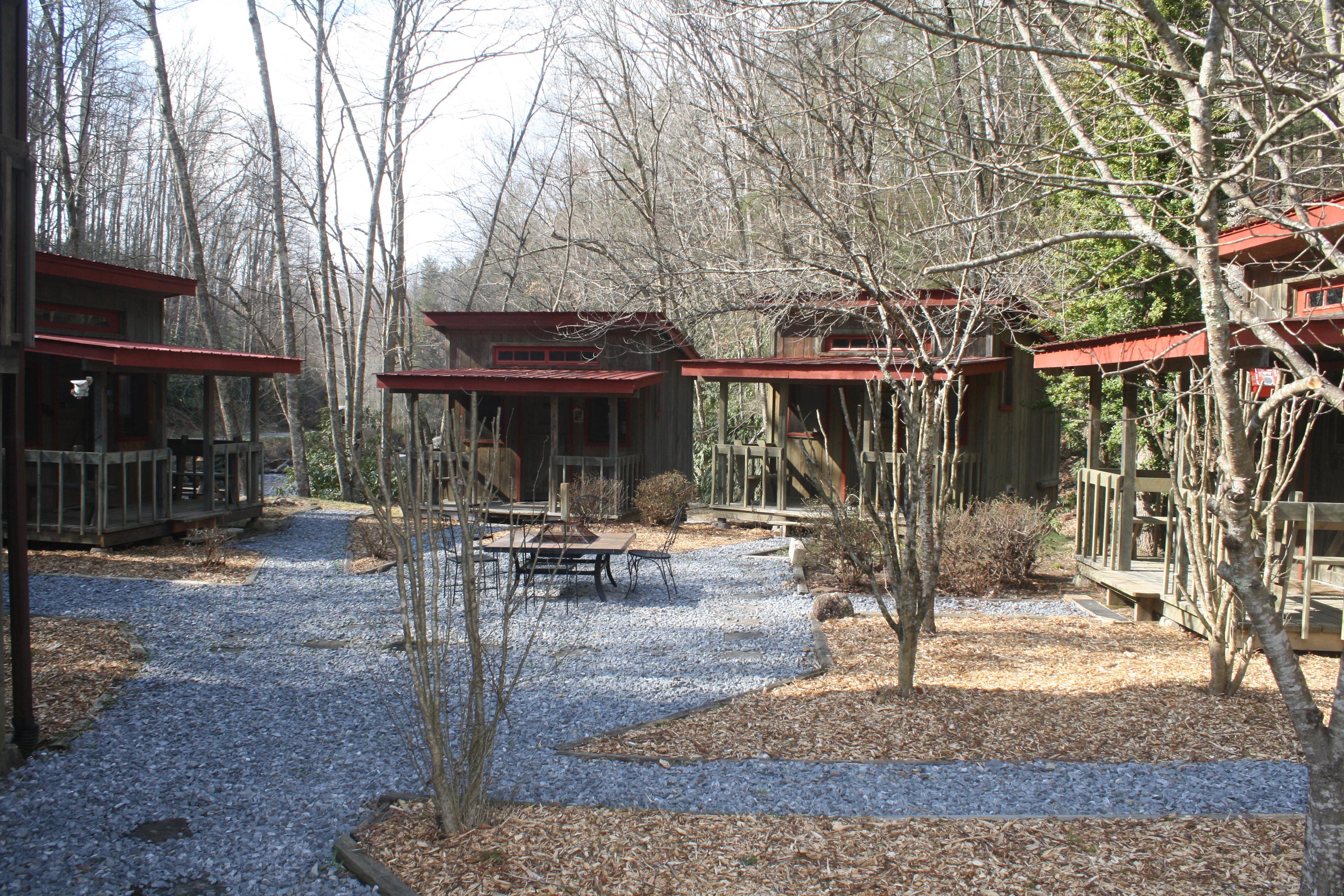 Creekside Cabins