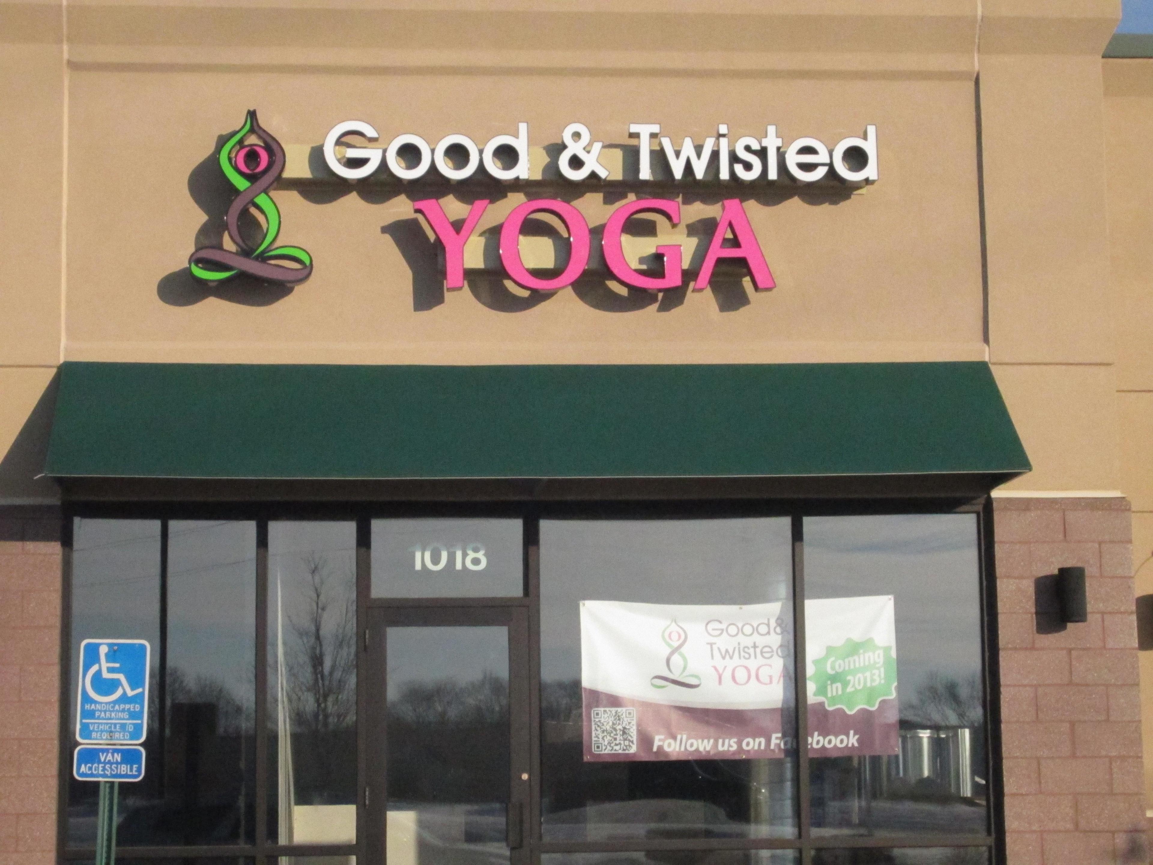 Good & Twisted Yoga