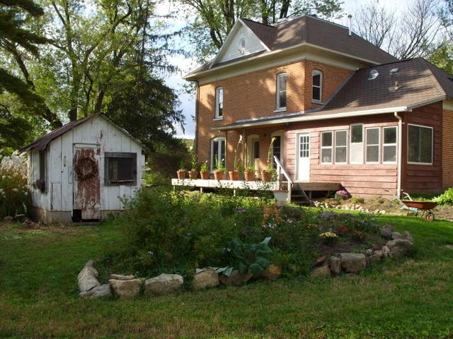 Green Apple Inn B & B homestead with original springhouse