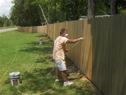 We also Pressure Wash and Stain Fences and Decks!