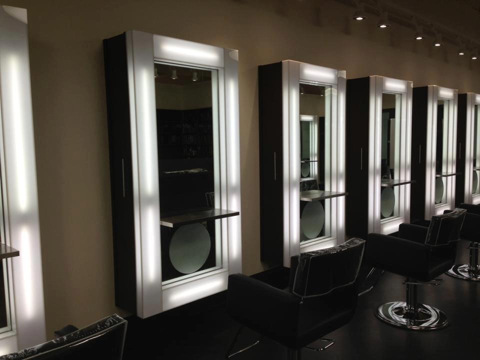 Inside the Sandy Plains Bob Steele Salon