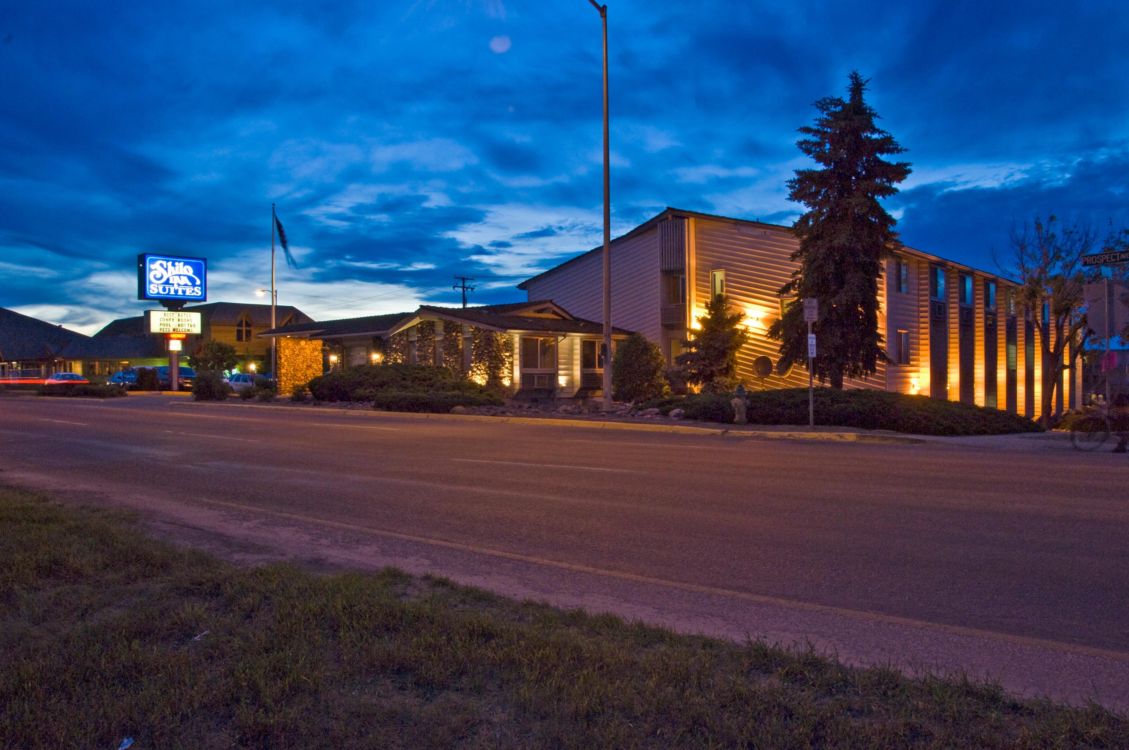 Shilo Inns Helena Hotel Exterior