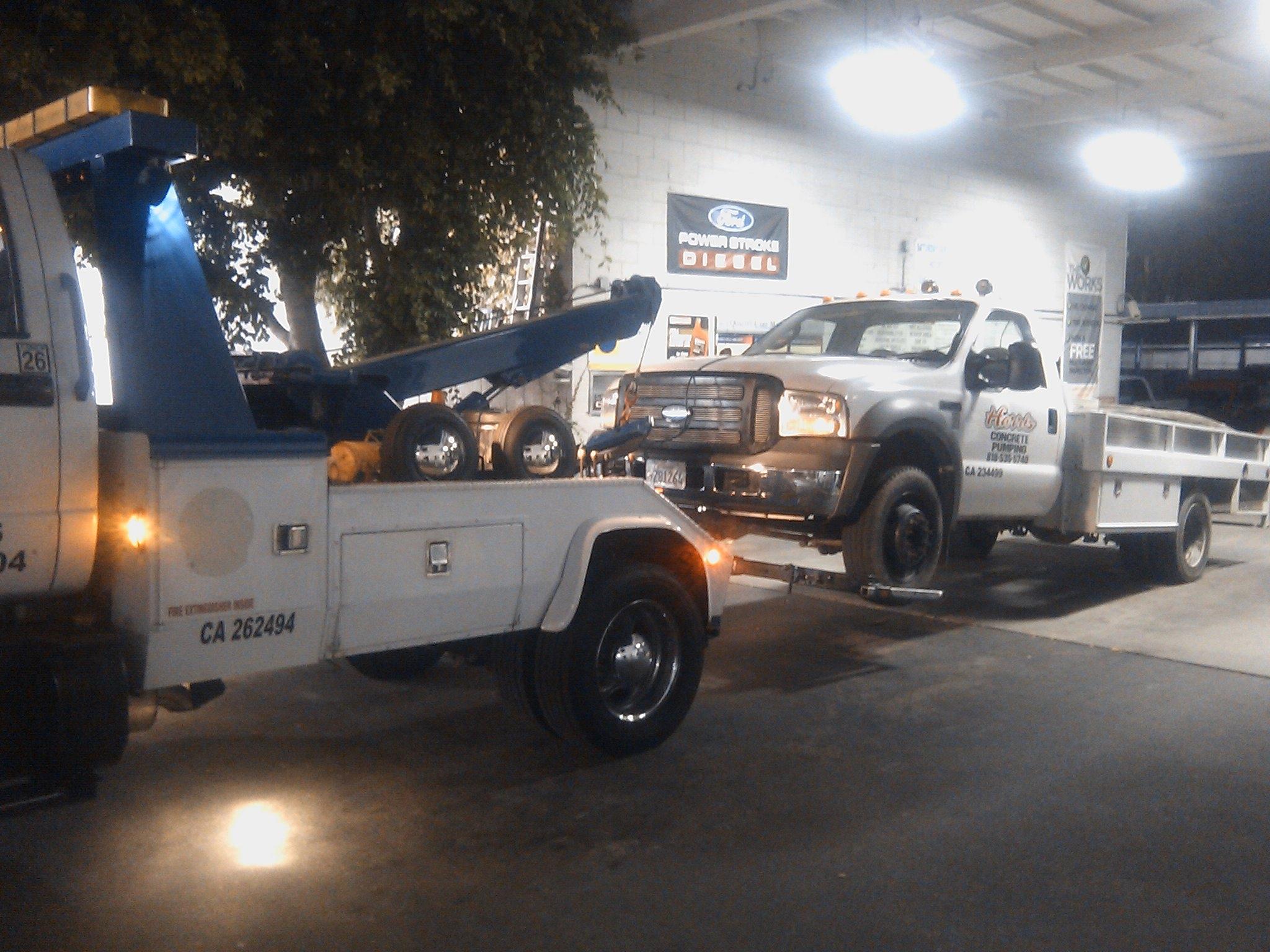 24/7 towing