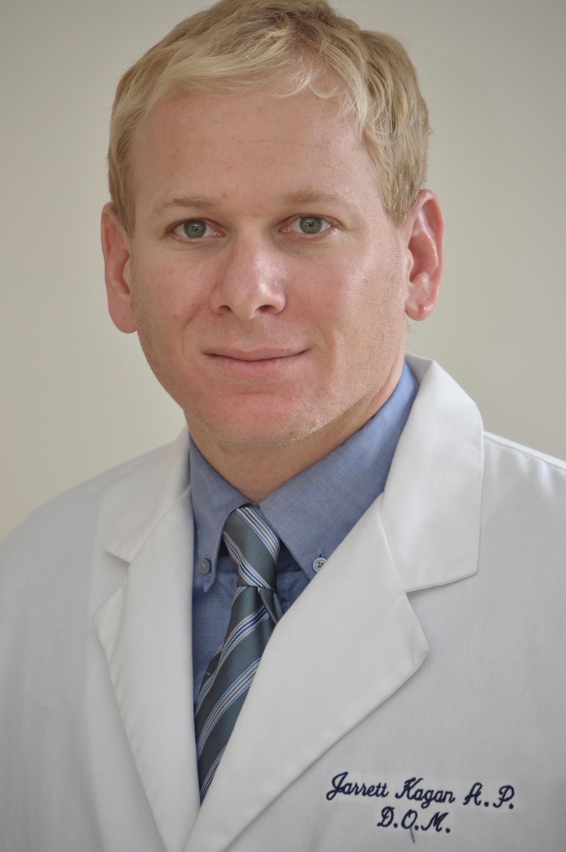 Jarrett Kagan, Acupuncture Physician