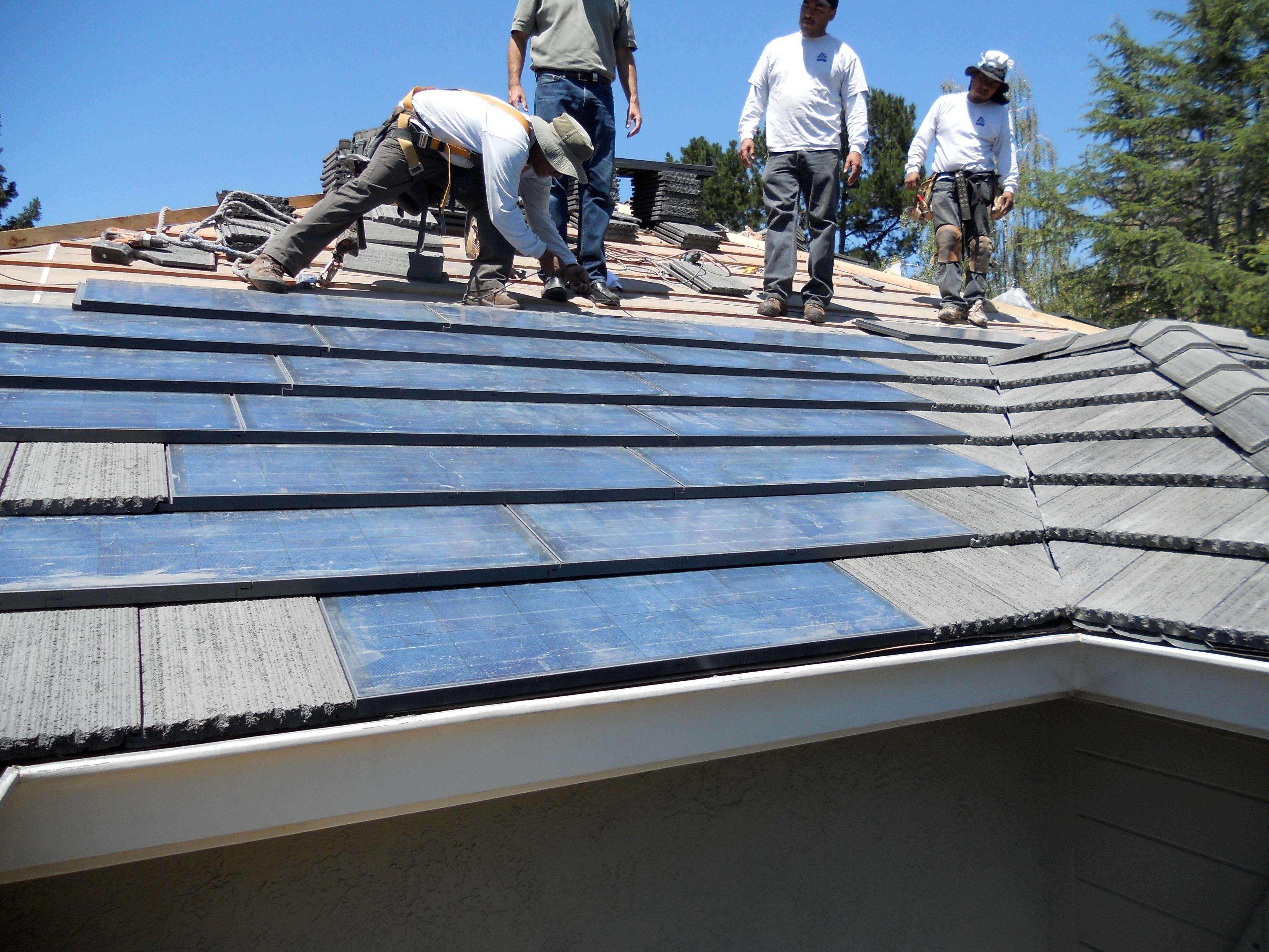 SolaRoof - Eagle Solar Integrated Panel Installation