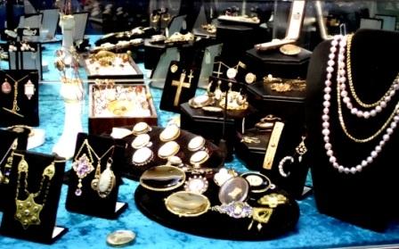 Fine Antique Jewelry