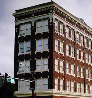 Courthouse Square Apartments