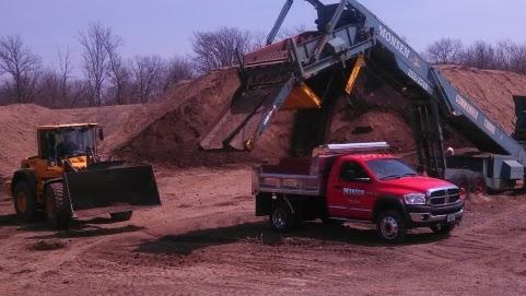 Monsen Trucking & Topsoil