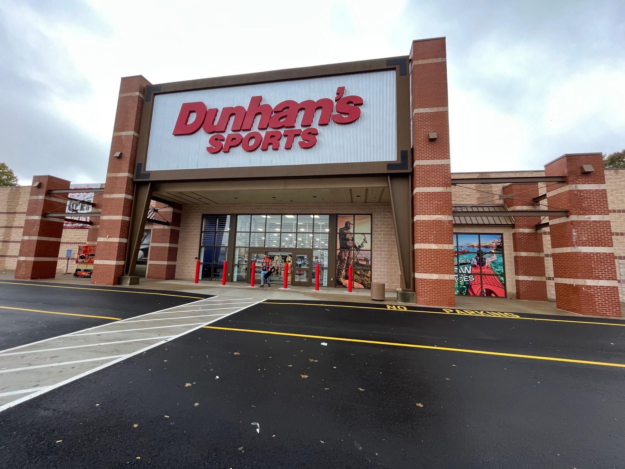 Dunham's Sports