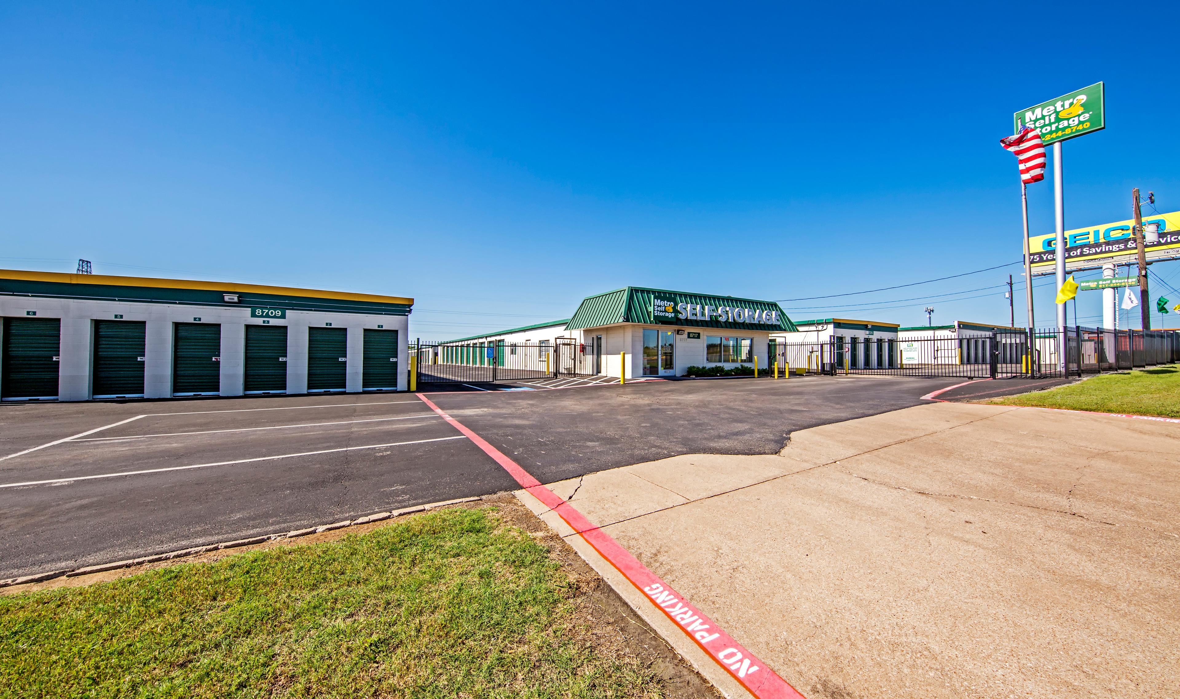 Metro Self Storage - Fort Worth