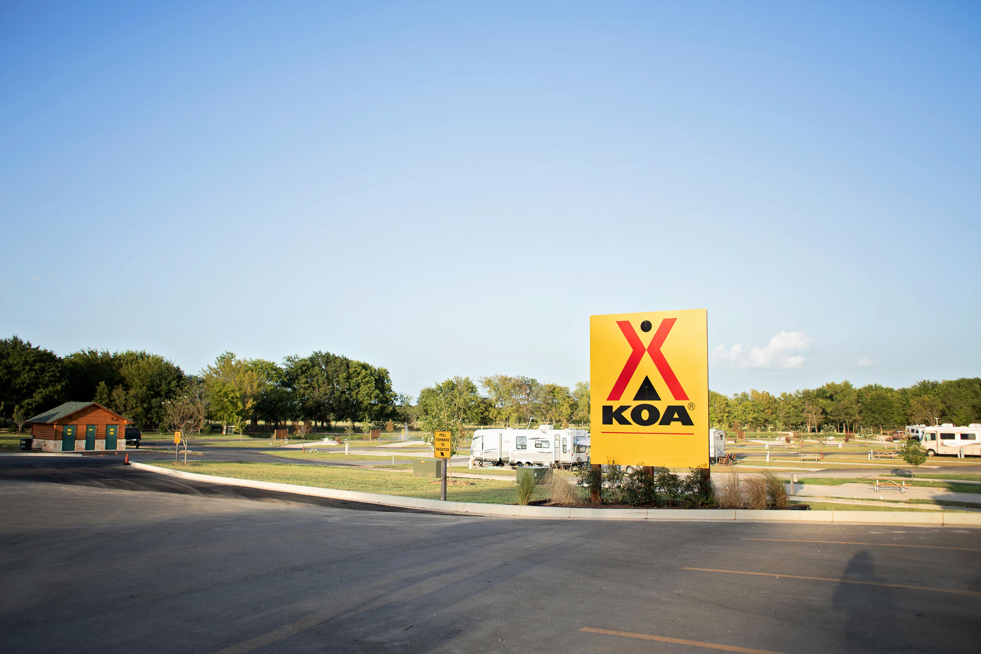 Canton KOA Holiday