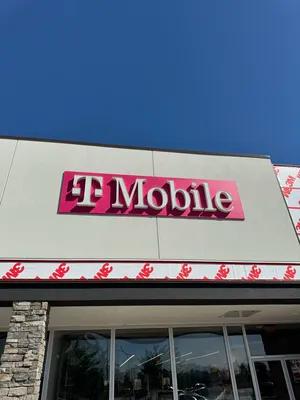 T-Mobile Experience Store