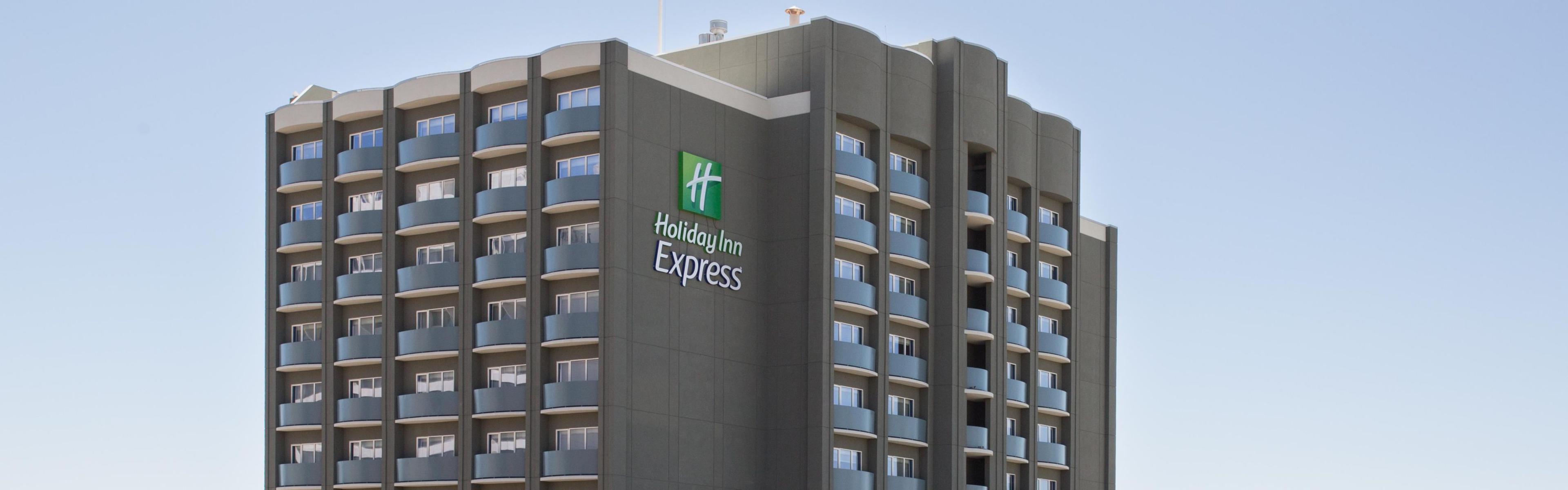 Holiday Inn Express Bronx NYC - Stadium Area